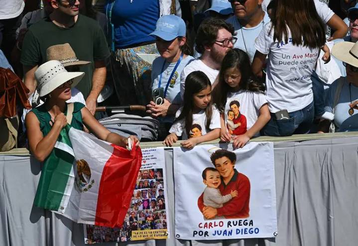 Carlo Acutis es proclamado primer santo millennial católico en el Vaticano