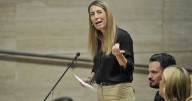 Las razones de un posible adelanto electoral en Extremadura, explicadas en un minuto