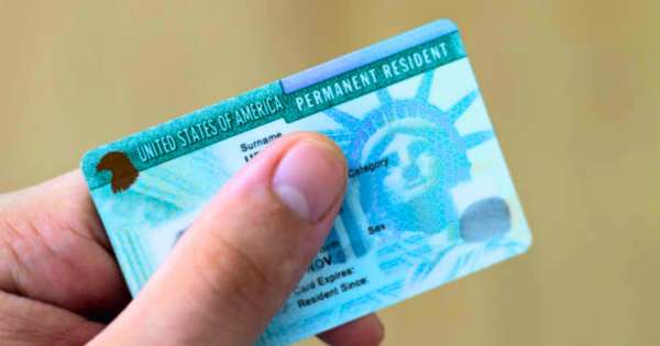 Residencia permanente en Estados Unidos: cómo renovar la Green Card en 2025 con los nuevos requisitos