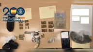 Pillan en Granada a un niño de 12 años con un revólver, 80 balas y 50 gramos de marihuana en la mochila