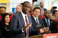 Florida dejará de exigir la vacunación obligatoria para los niños