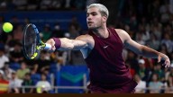 ATP 500 de Tokio: Alcaraz disipa dudas sobre su lesión y vence al belga Zizou Bergs