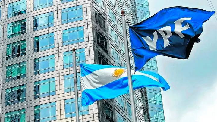 Nueva apelación de Argentina en EE. UU. busca frenar la entrega de los mensajes de Caputo y Massa