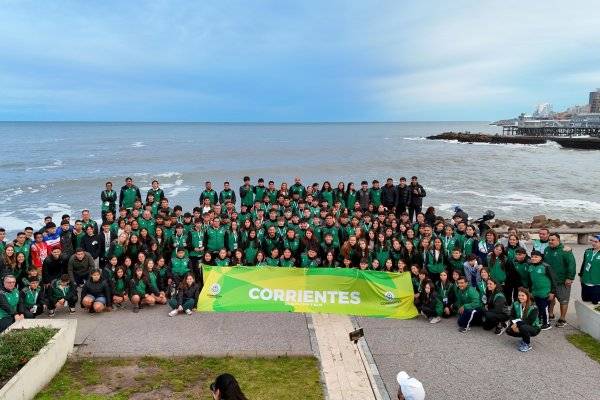 CON ILUSIONES! Correntinos ya están en Mar del Plata para los Juegos Evita