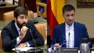 La respuesta del presidente de RTVE a Vox y su amenaza de "entrar con motosierra o lanzallamas" provoca risas en el Congreso