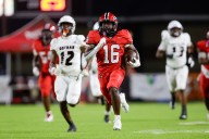 Central Phenix-City stays undefeated with homecoming victory over Dothan