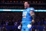 Deadspin | Lions remain cautious with LT Taylor Decker (shoulder)