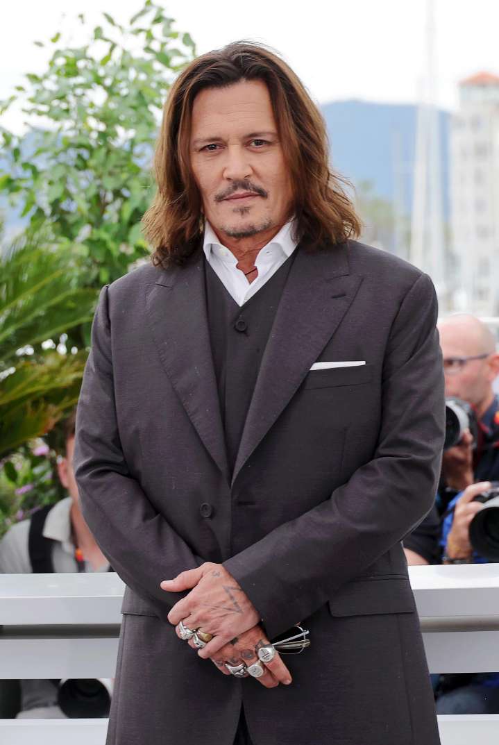 Celeb Name-Drops From Charlie Sheen's Memoir: Johnny Depp and More
