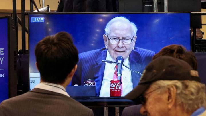Warren Buffett sale de BYD tras 17 años y ganancias increíbles