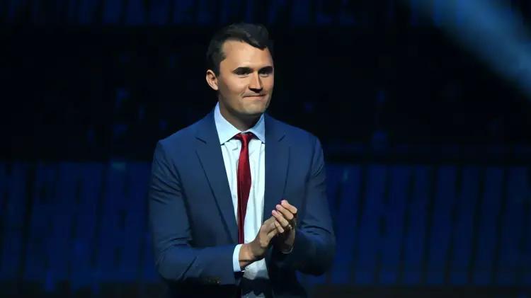 Disparo mortal en universidad de Utah deja muerto a líder conservador Charlie Kirk