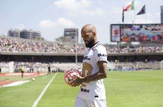 Pumas gana demanda contra Dani Alves y queda libre de pagar indemnización