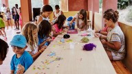 Así es el bono para conciliar que cubre los campamentos de verano en Galicia
