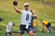 Aaron Rodgers makes shocking claim about the Steelers tight end room