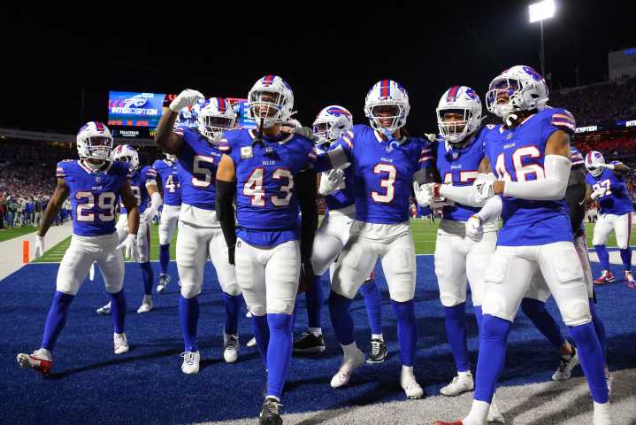 31-21: Josh Allen guía a los Bills en un triunfo clave sobre los Dolphins