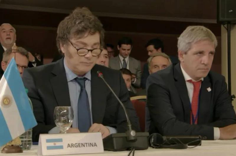 La oposición criticó las medidas del Gobierno y las calificó como un "manotazo de ahogado"