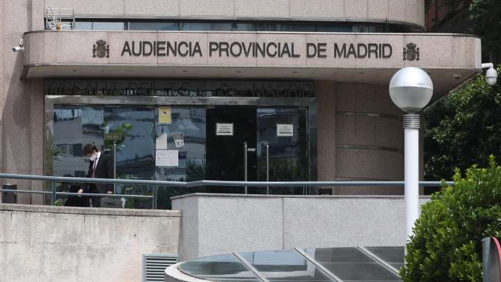 Piden prisión para un profesor por presuntos abusos sexuales a tres niñas en un colegio de Madrid