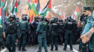 El juez Pedraz abre diligencias por un posible delito de odio en las protestas en La Vuelta contra el equipo israelí