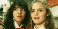 39 Years Ago, This Iconic High School Comedy Completely Failed as a Sitcom