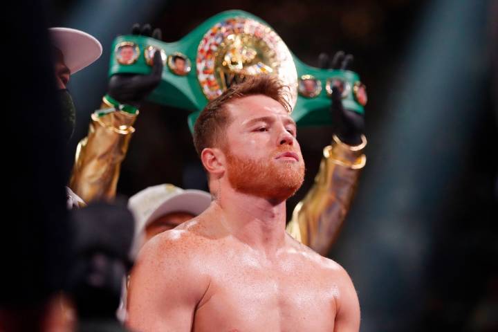 Canelo Álvarez en el top 5 de mejores boxeadores del siglo, según ESPN