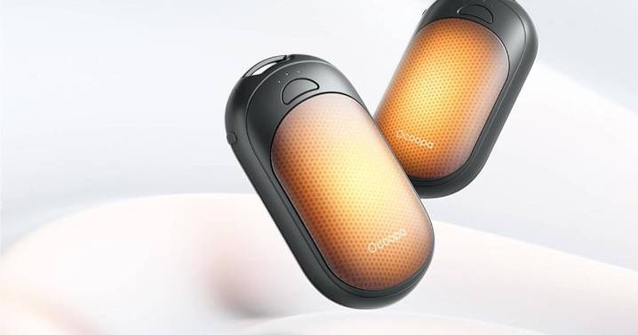 Amazon slashes price of 'game changing' hand warmers ahead of cold snap