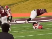 Un jugador de fútbol americano de secundaria reaccionó mal a un bloqueo y le fracturó a propósito la columna a un rival
