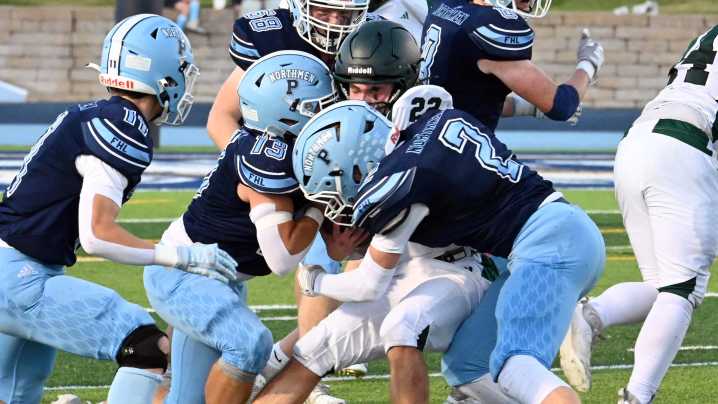 Petoskey football shuts out Alpena to snap three