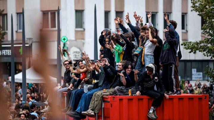 Bautismo de fuego contra nuevo primer ministro francés; protestas dejan 250 detenidos