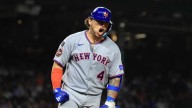 Jonrón oportuno de Álvarez impulsó a Mets otra vez al tercer Comodín