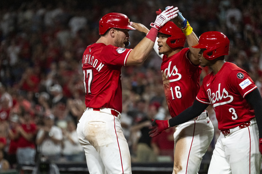 El 4to jonrón de Steer en 4 juegos da triunfo a Rojos, 6