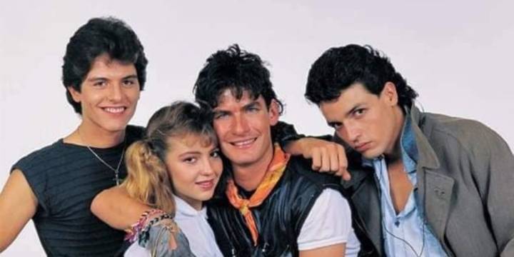 Para lucir un rostro sin arrugas este famoso actor ha usado por 40 años la orinoterapia