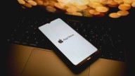 ¿Por qué todavía no sale en su iPhone la nueva actualización de iOS 26?