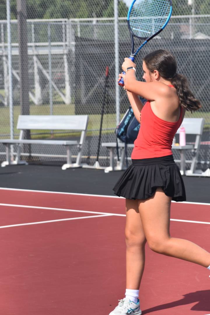 High school girls tennis: Hornets win again