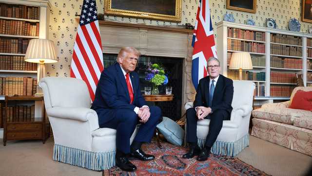Trump helicopter makes unscheduled UK landing due to hydraulic issue