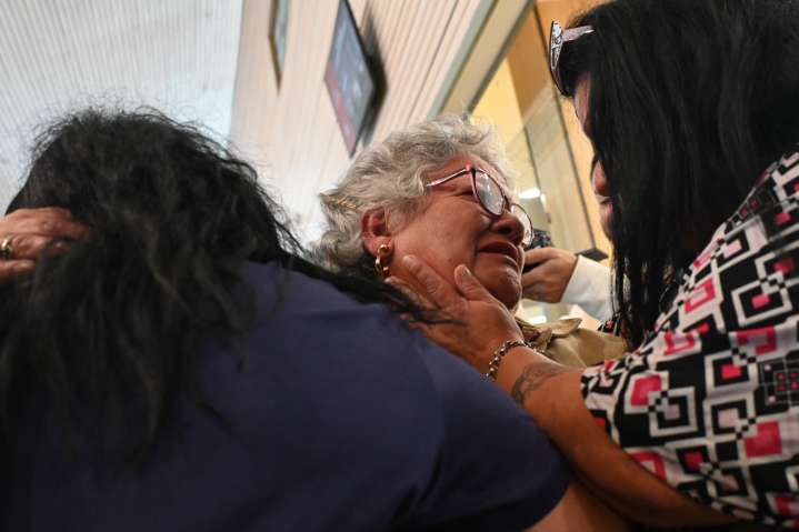 Video: gemelas adoptadas ilegalmente en dictadura se reencontraron con su madre en Chile 46 años después