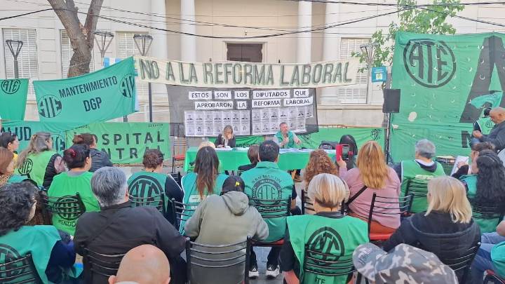 Mendoza. Aumentaron un 40% los sueldos del gobernador, el gabinete y los legisladores y hay quejas de estatales
