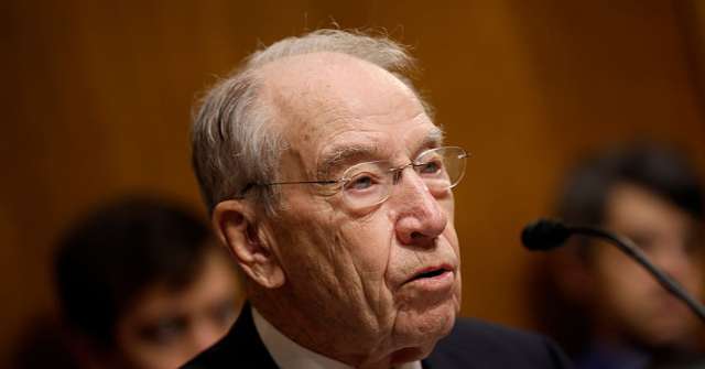 Sen. Chuck Grassley Slams Migrant Work-Permit Giveaway: 'Direct Violation of the Law'