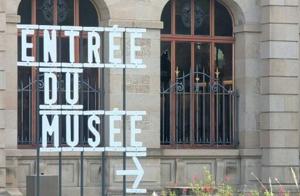 French museum hit by 9.5 mn euro porcelain heist