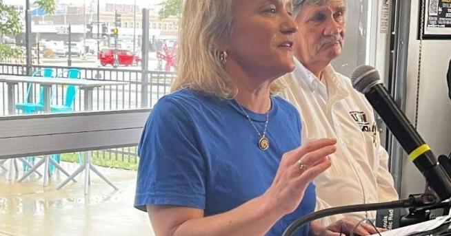 Nikki Budzinski has a winning week with efforts for veterans, steelworkers