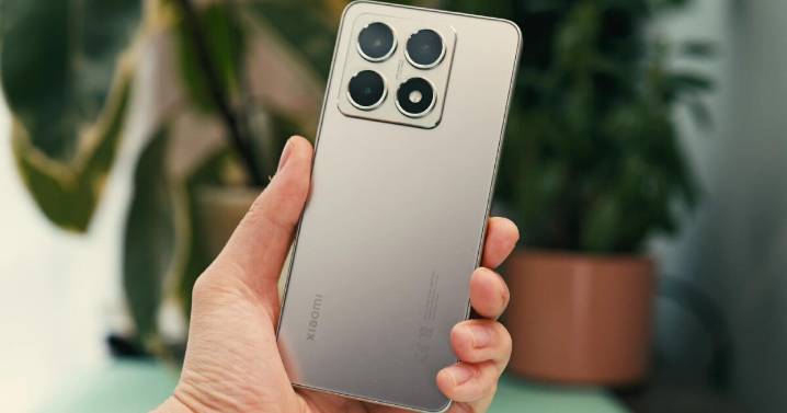 El Honor 400 no es rival para este icónico Xiaomi: cámaras LEICA, RAM de 16GB, procesador ULTRA y es acuático