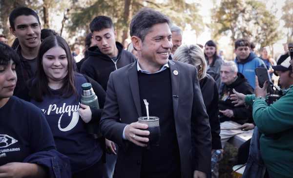 Kicillof mantiene la cábala y cierra la campaña de Fuerza Patria con la clásica mateada