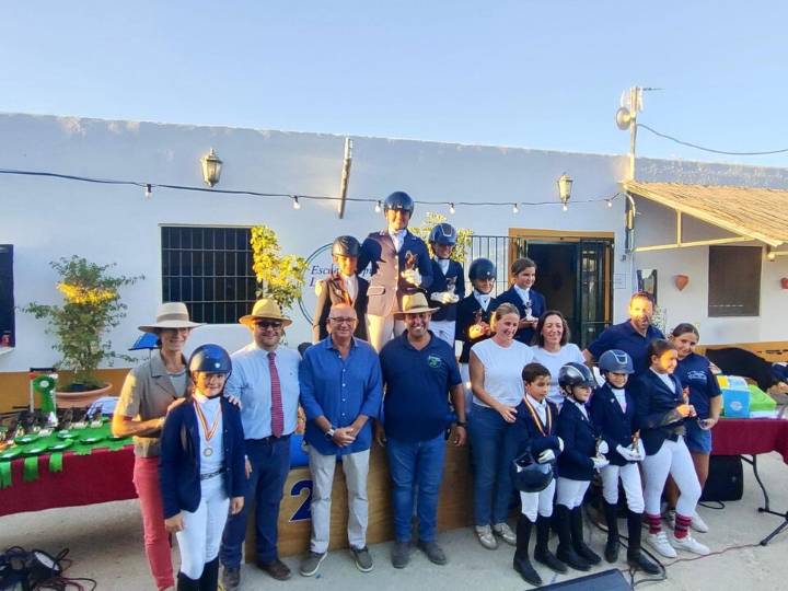 La Escuela Hípica La Cuadra bate récords de participación en la XI Copa de Andalucía de Doma Clásica