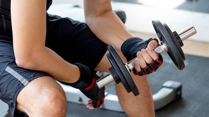 A white home counties roadman gets a ripped gym bod for da new term