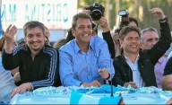 Kicillof mantiene su estrategia, Massa espera señales y vuelve la interna con La Cámpora