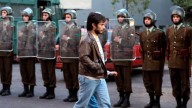 Los retrocesos de la democracia son profundos: más del 70 % del planeta vive bajo autoritarismos, ¿podrá América Latina revertir la tendencia?