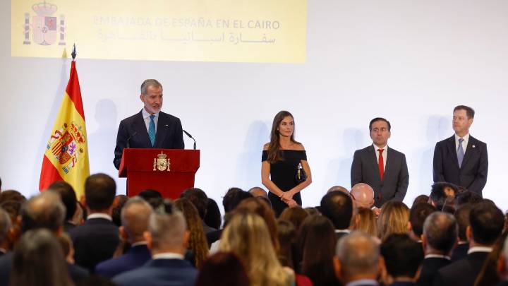 Albares, sobre el decreto del embargo de armas a Israel que no llega: "Es complejo, pero es cuestión de días"