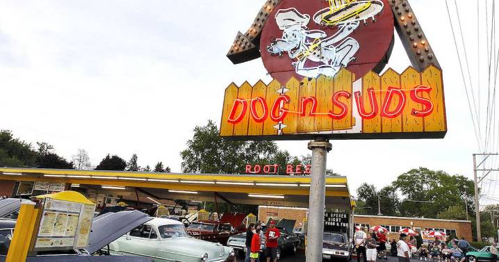Historic Highlights: Dog n Suds founder was a former music teacher