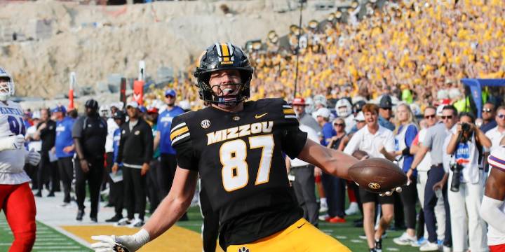 Missouri rallies to beat Kansas in the first edition of the Border War in more than a decade