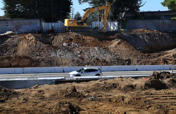 Santa Cruz County RTC shoulders $6.6 million in overruns for Phase 2 of Highway 1 project