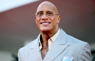 Dwayne Johnson sorprende con cambio físico que preocupa a sus fans