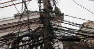 Comienza el retiro de cableado en desuso en Chile: entra en vigencia el reglamento de la Ley “Chao Cables”